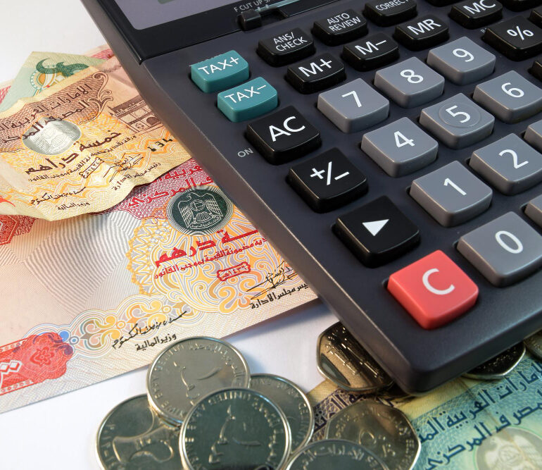 Gratuity Calculator Dubai 2025: Calculate Your End-of-Service Pay