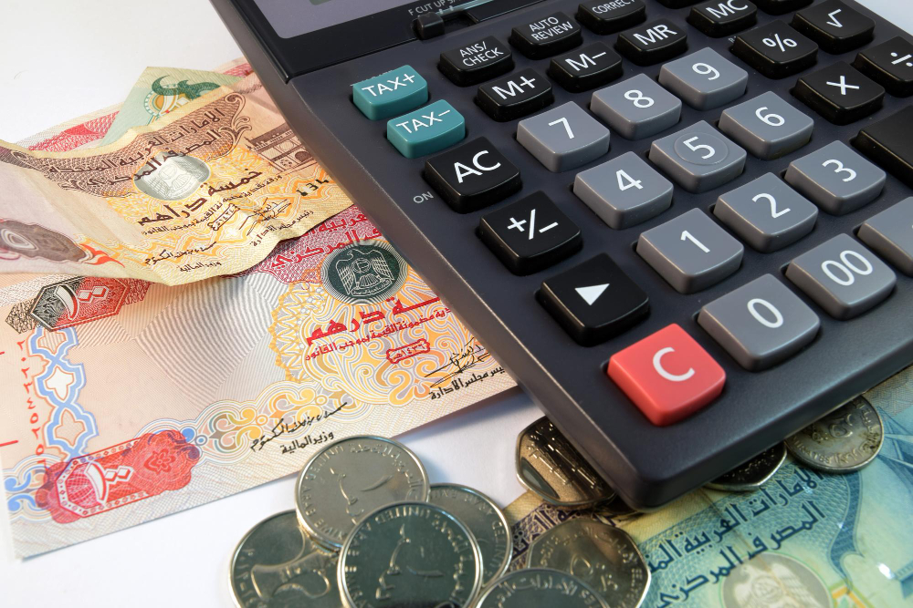 Gratuity Calculator Dubai 2025: Calculate Your End-of-Service Pay