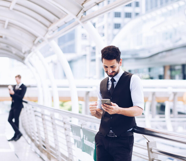 Emirates ID Status Check How to Track Your ID in UAE 2025