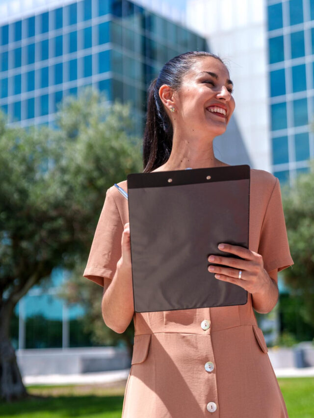 Top 5 Jobs in UAE Hiring Right Now